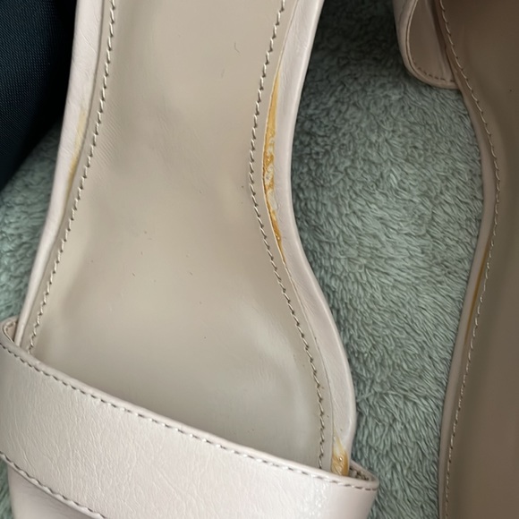 New Wedge Ankle strapped heels cream color - Picture 5 of 6